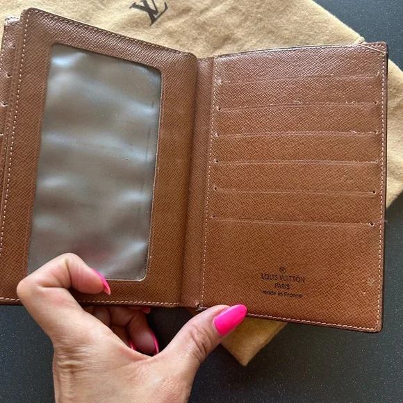 Louis Vuitton Monogram Black and Brown Card Holder - Picture 2 of 6